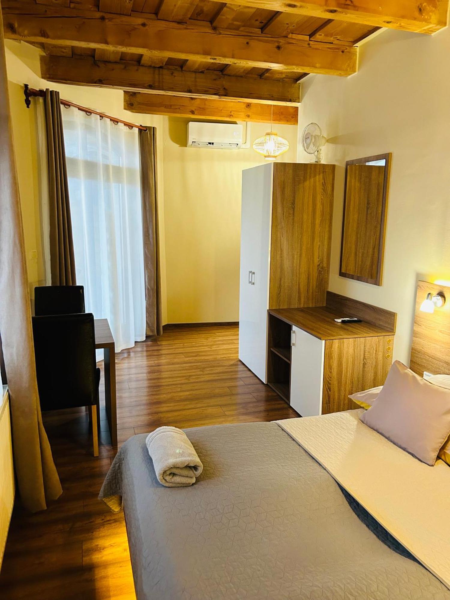 Harmónia Vendégház Miskolc Esterno foto
