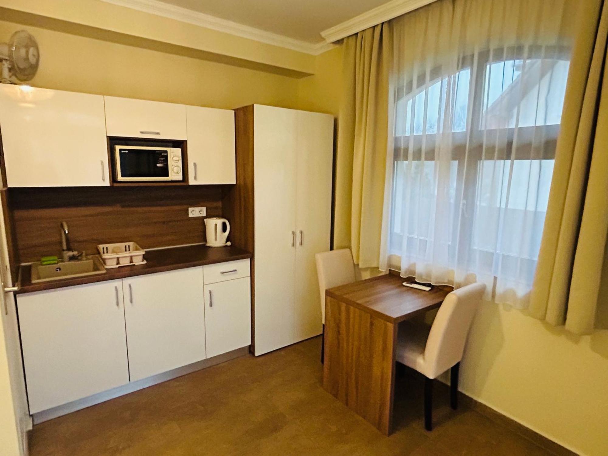 Harmónia Vendégház Miskolc Esterno foto