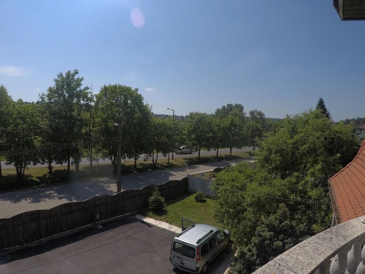 Harmónia Vendégház Miskolc Esterno foto